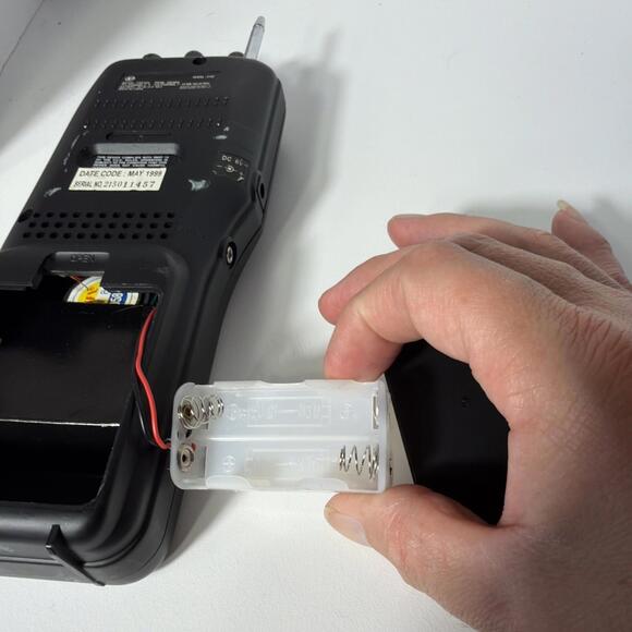 Multi Band Radio AM FM TV1 TV2 Weather Band Model 2150 Electro Brand For Parts - Picture 7 of 9